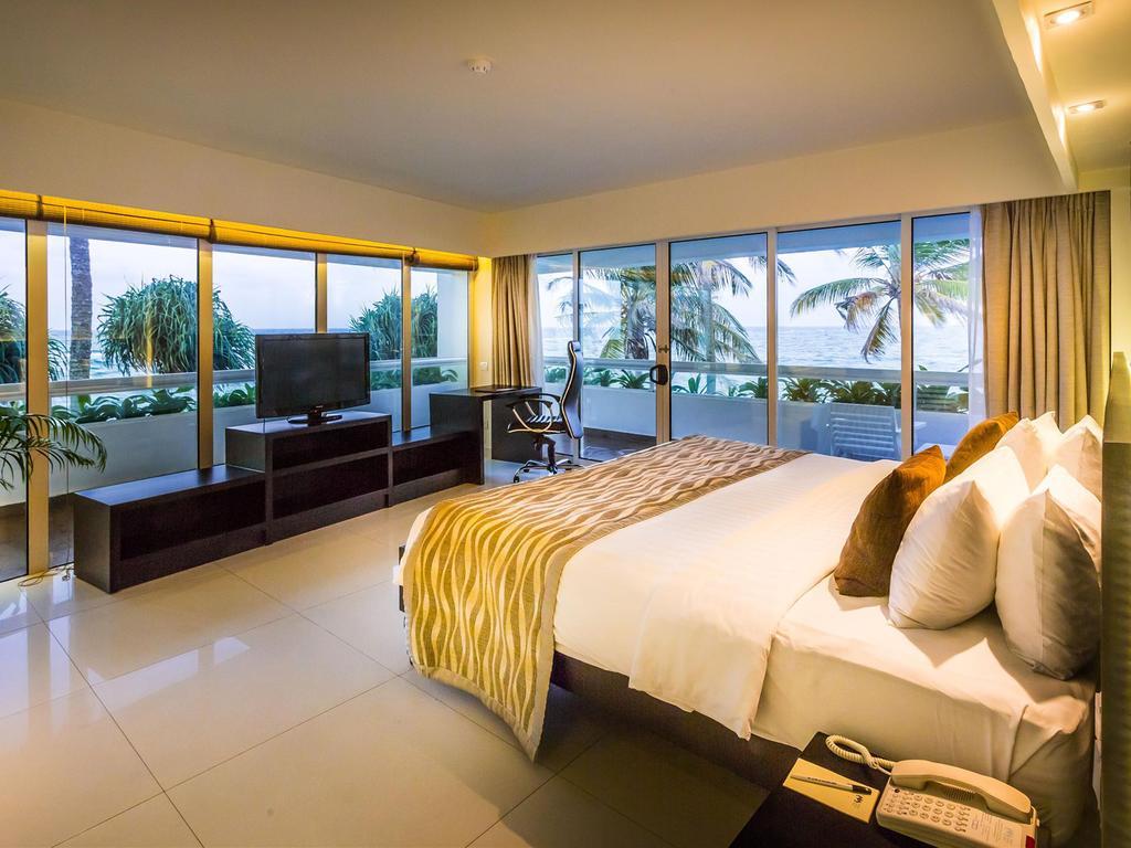 Mount Lavinia Hotel Dehiwala-Mount Lavinia Екстериор снимка