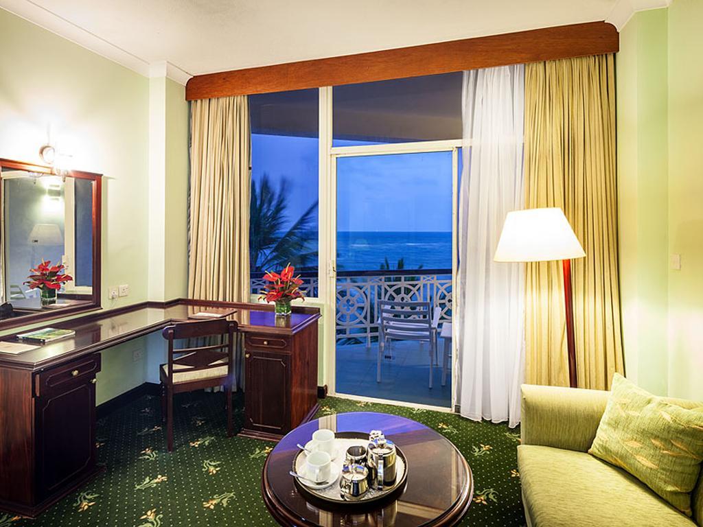 Mount Lavinia Hotel Dehiwala-Mount Lavinia Екстериор снимка