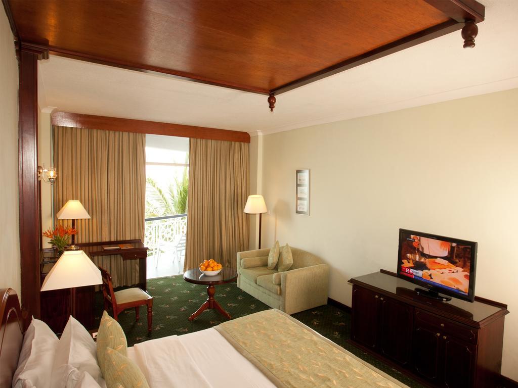 Mount Lavinia Hotel Dehiwala-Mount Lavinia Екстериор снимка