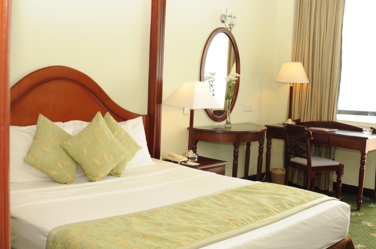 Mount Lavinia Hotel Dehiwala-Mount Lavinia Екстериор снимка